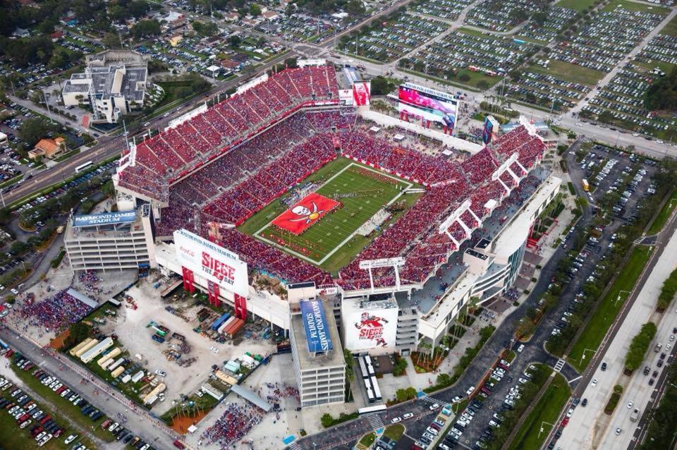 タンパLa Casita Of Raymond James Stadiumアパートメント エクステリア 写真